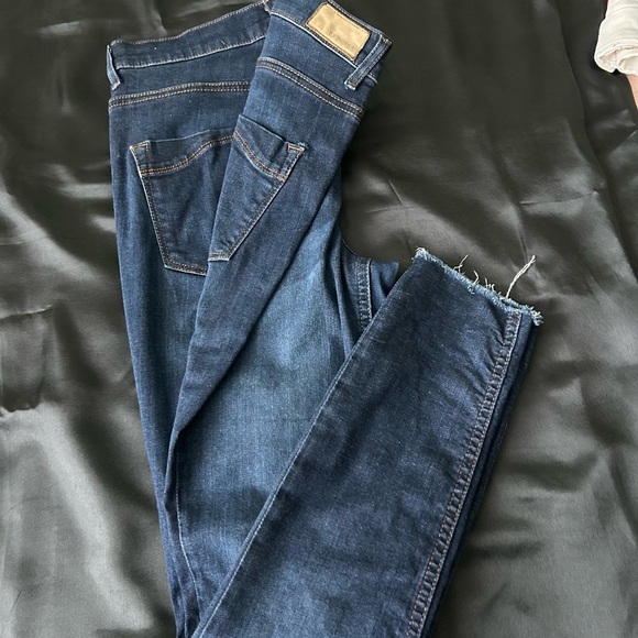 Express High Rise Jeans - Picture 4 of 4